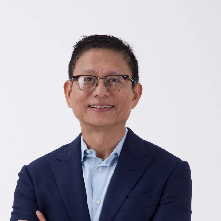 Ông Calvin Lam