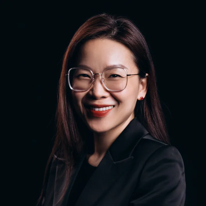 Bà Lê Quỳnh Thư